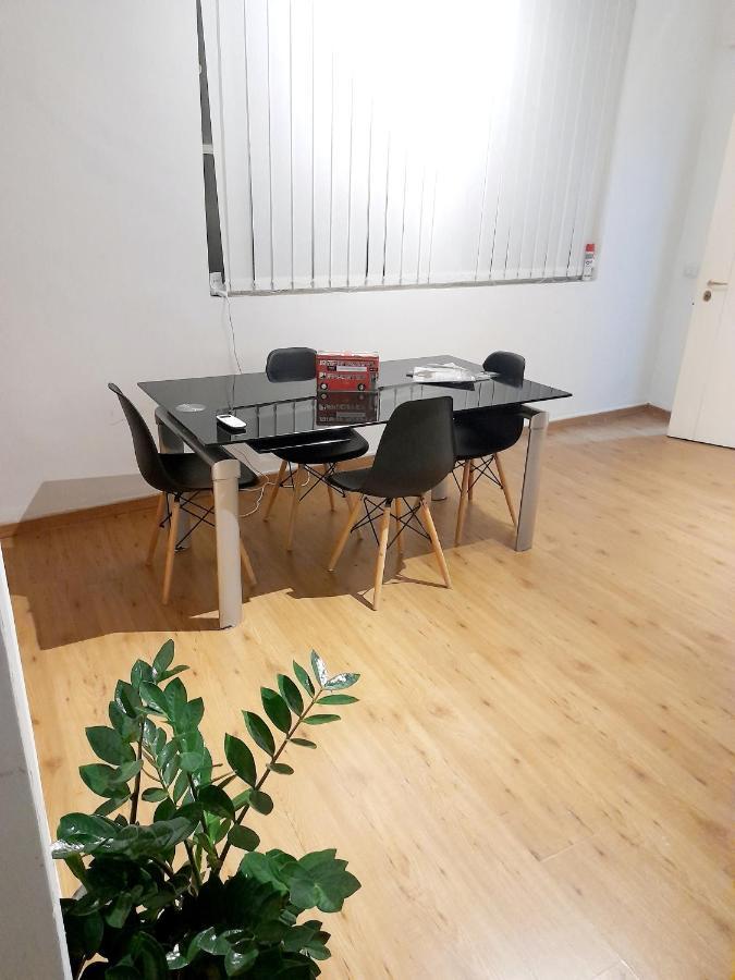 Mayfair Lifestyle Suites By Babylon Stay Napoli Bagian luar foto