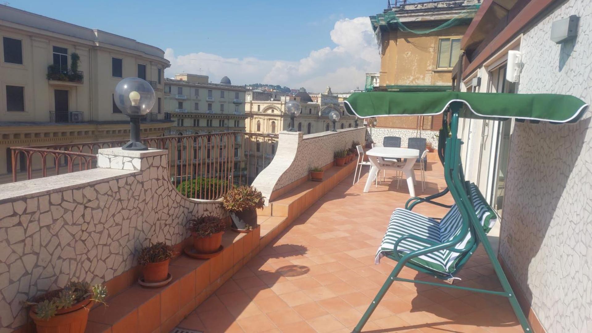 Mayfair Lifestyle Suites By Babylon Stay Napoli Bagian luar foto