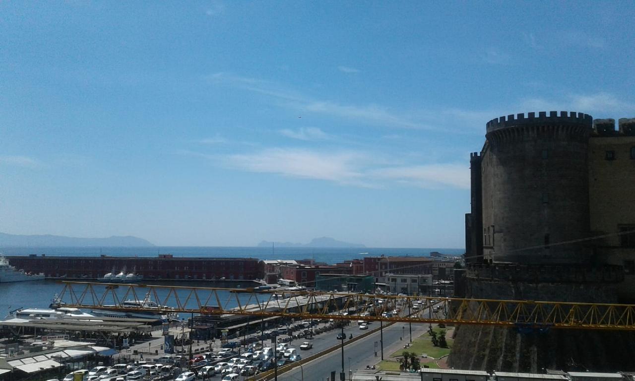 Mayfair Lifestyle Suites By Babylon Stay Napoli Bagian luar foto