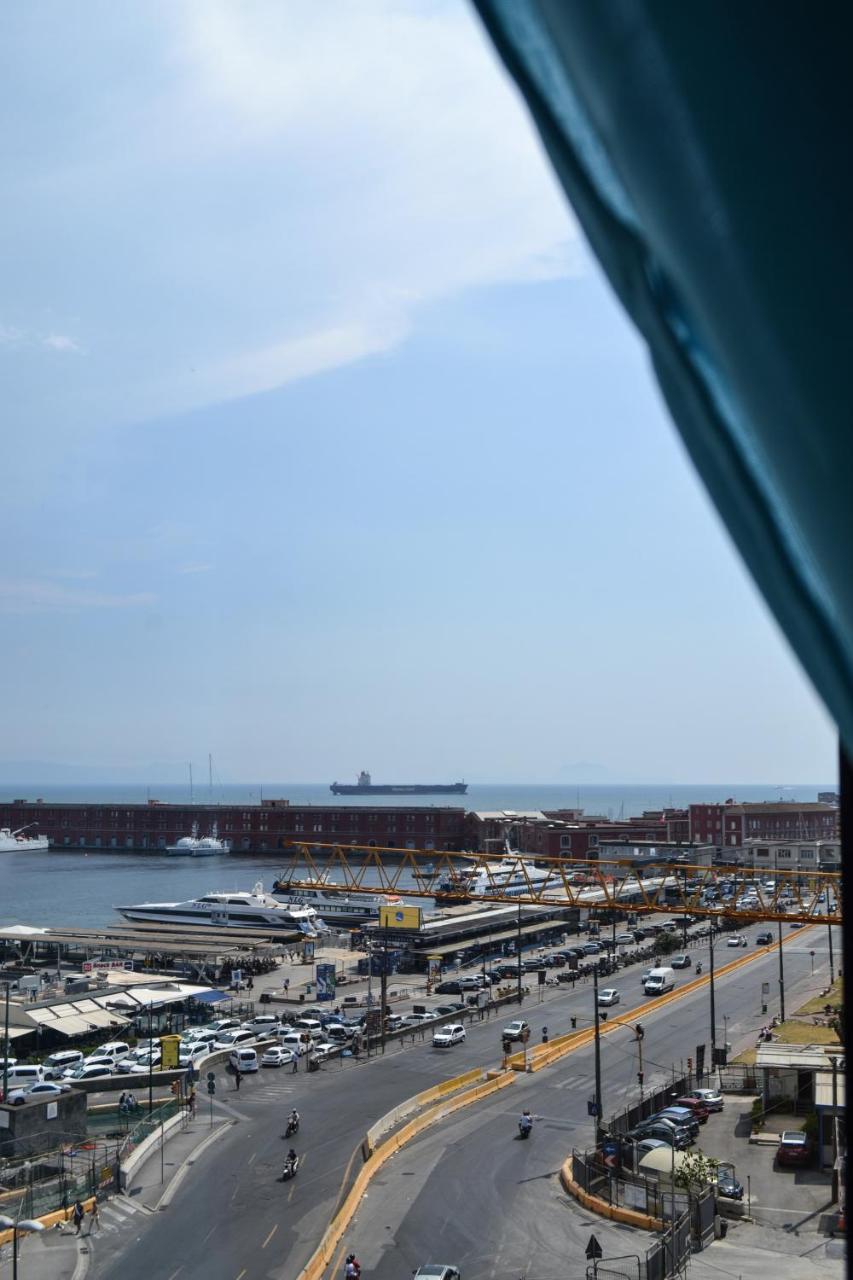 Mayfair Lifestyle Suites By Babylon Stay Napoli Bagian luar foto